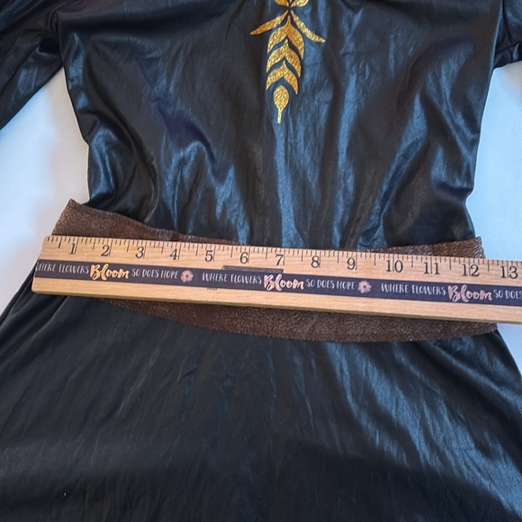 Disney Frozen 2 Anna Travel Dress Costume with Boots NEW WITHOUT TAGS - Picture 6 of 16